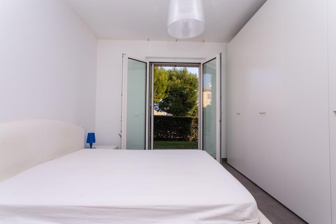 Apartamento S018 - Sirolo, Nuovissimo Trilocale In Pietra Con Giardino Dx Exterior foto
